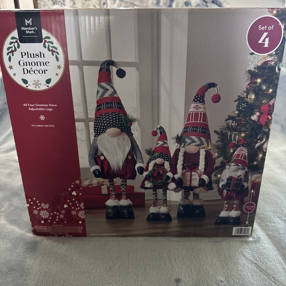 Member's Mark Plush Gnome Decor Set of 4 with BOX - Gnomes Christmas Holiday